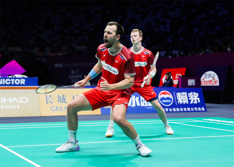 0岁的滑雪 0岁的滑雪